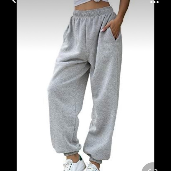 Woman’s Cinch Bottom Sweatpants. Size -M-L - Picture 16 of 16